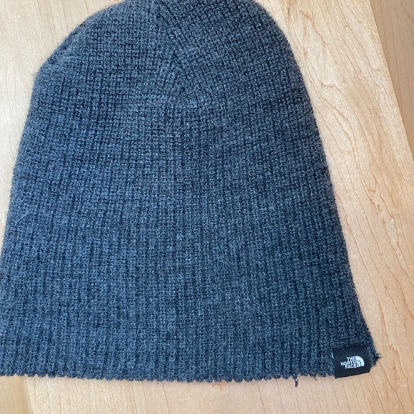 The North face beanie - Picture 1 of 2